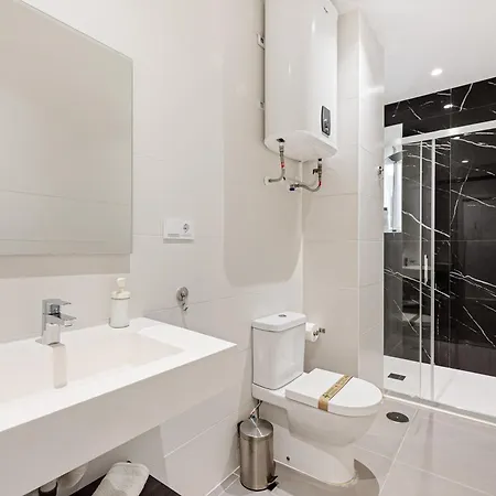 Apartment 1 - Centrico - 5 Minutos A Pie Calle Larios Malaga